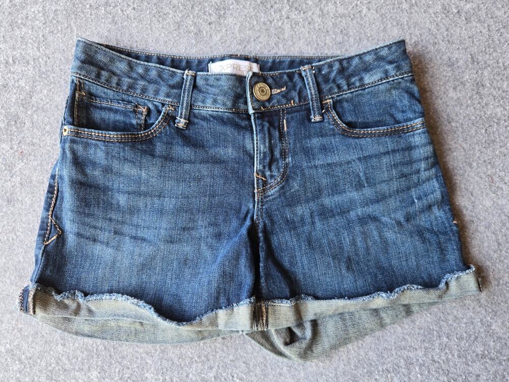 Express Women's Jeans Denim Short Shorts Low Rise Size 00 (26"x2.5")